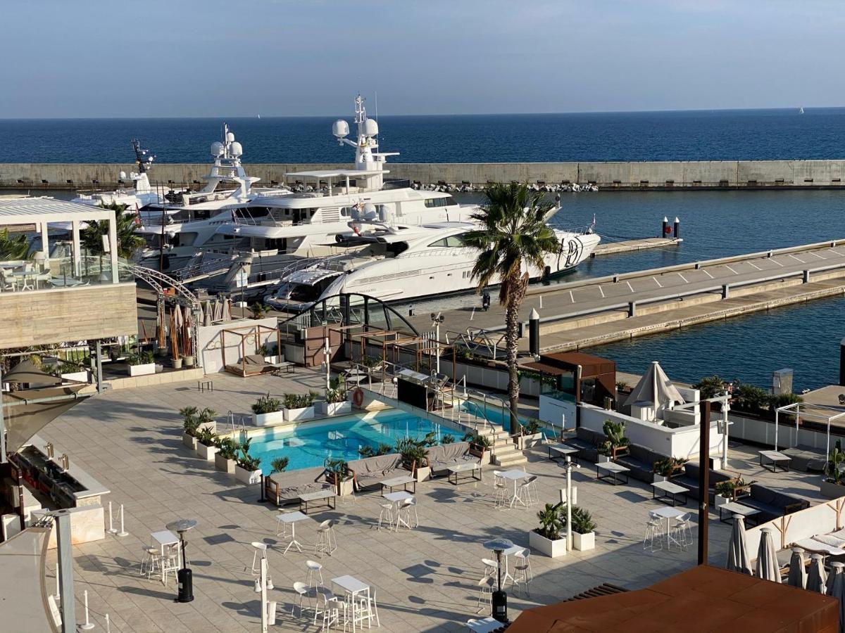 Barco Muy Romantico Con Parking! Sant Adria de Besos Ngoại thất bức ảnh